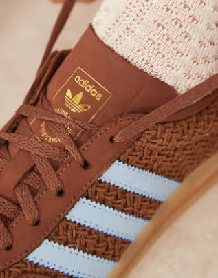 Adidas Originals Gazelle Indoor zapatillas en marrón y azul