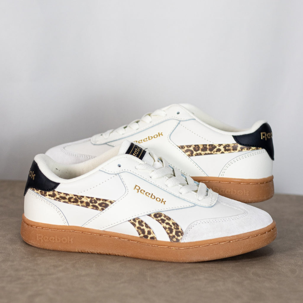 Tenis Rebook con detalle animal print Talla 10 US