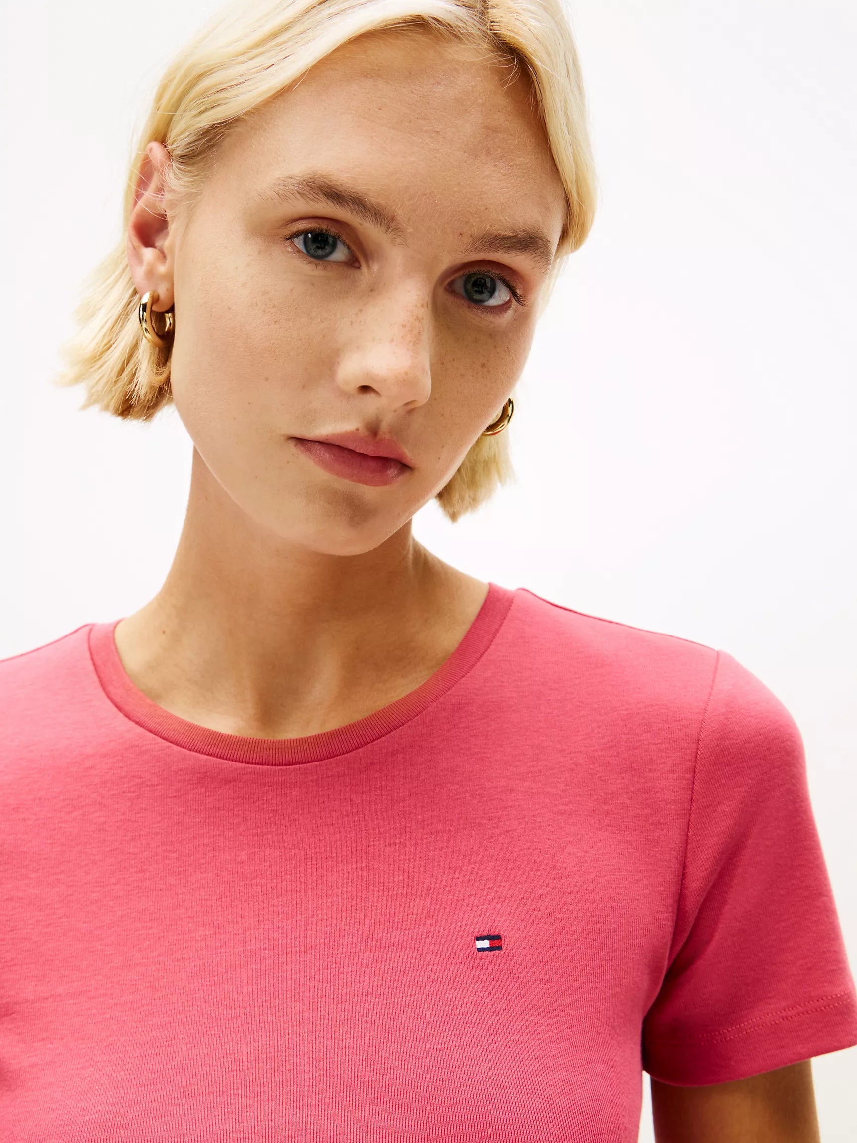 Camiseta favorite de cuello redondo  TOMMY