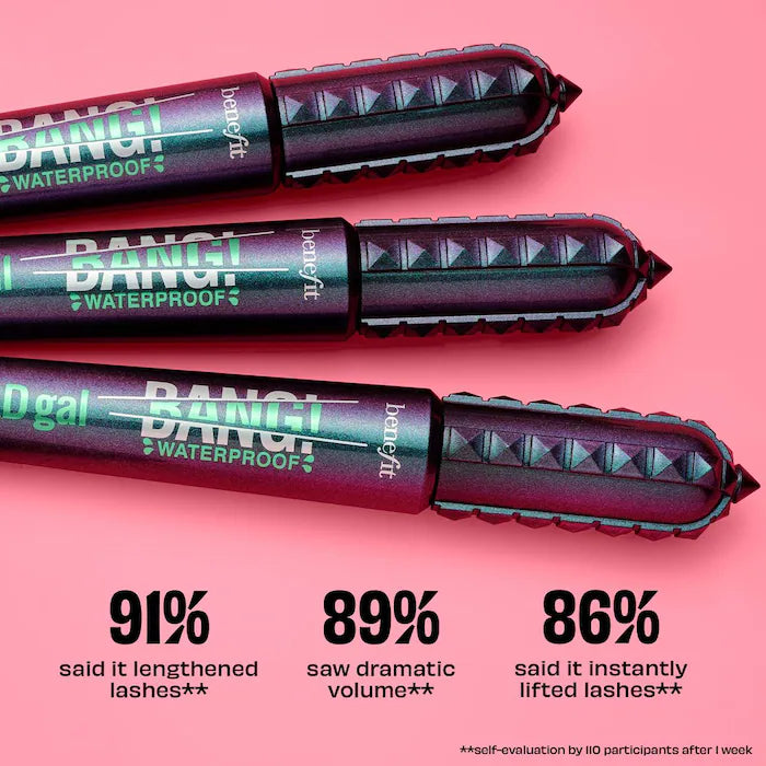 Benefit Cosmetics  Máscara de pestañas voluminizadora resistente al agua BADgal BANG!