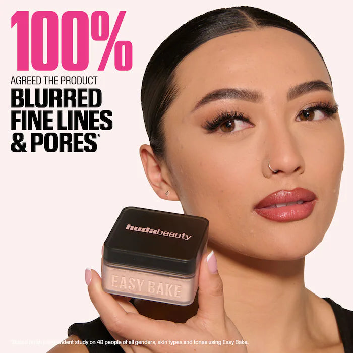 HUDA BEAUTY  Easy Bake Blurring Loose Baking & Setting Powder